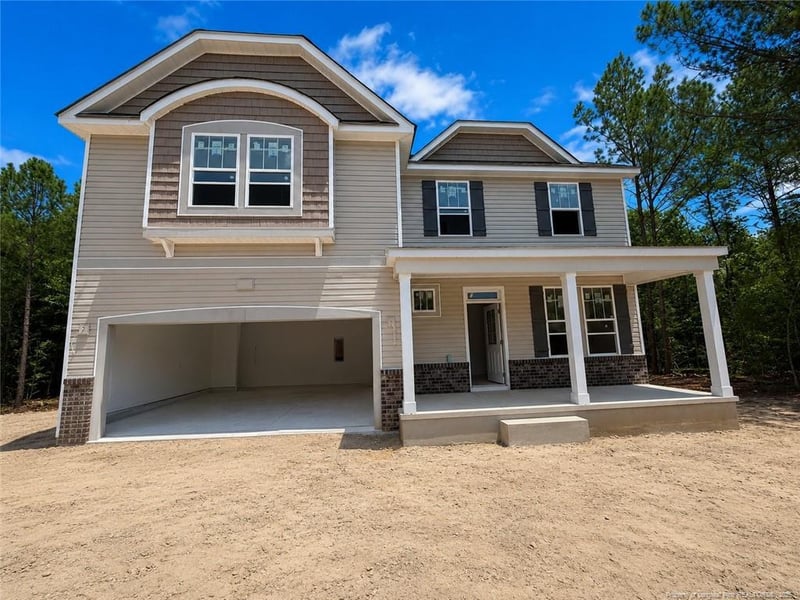 605 Grand Griffon Way, Lillington, NC 27546