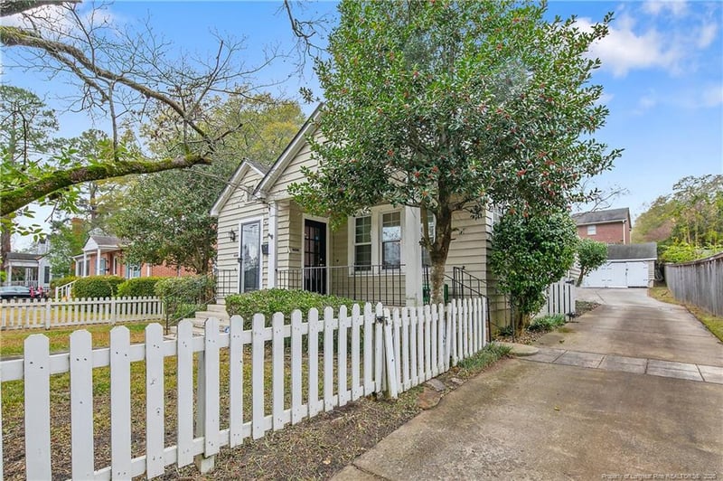 605 Greenland Dr, Fayetteville, NC 28305