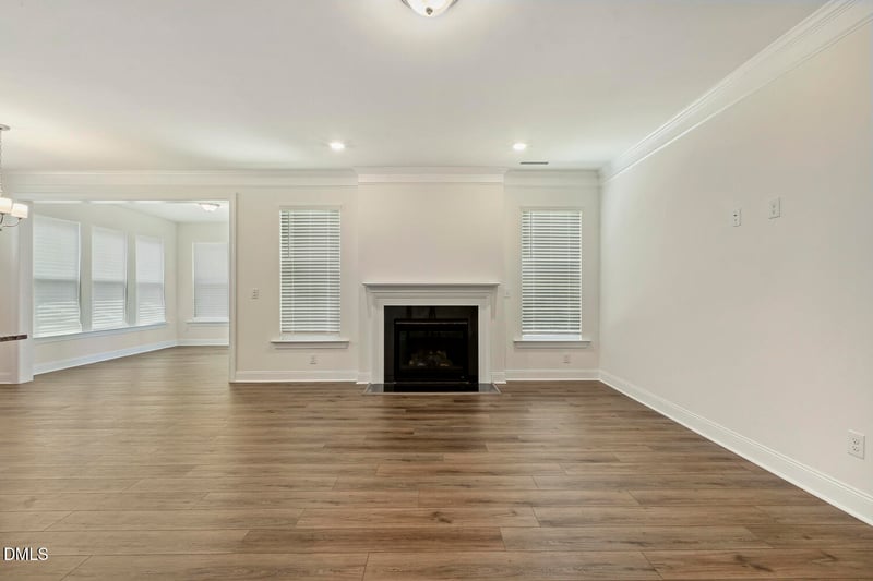 605 Hampton Crest Ct, Fuquay Varina, NC 27526