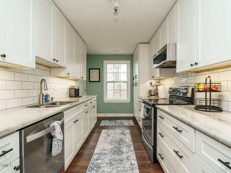 605 Harris Point Way, Wake Forest, NC 27587