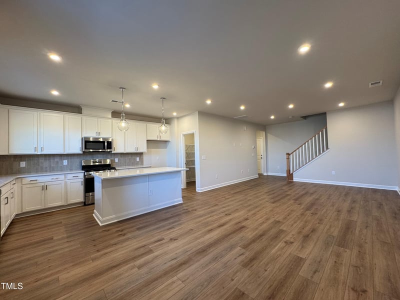 605 Hillfarm Dr, Wake Forest, NC 27587