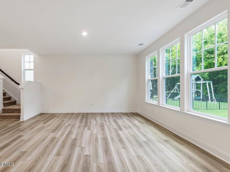 605 Hipwood Dr, Zebulon, NC 27597