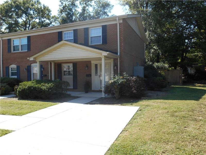 605 Isley Pl #D, Burlington, NC 27215