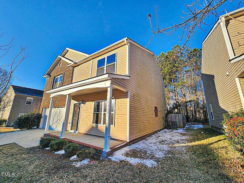 605 Jumping Frog Ln, Knightdale, NC 27545