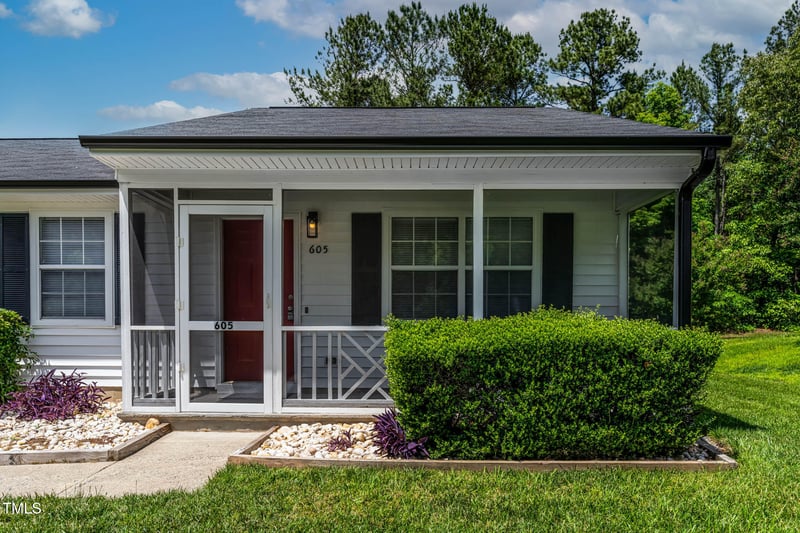 605 Larchwood Dr, Durham, NC 27713