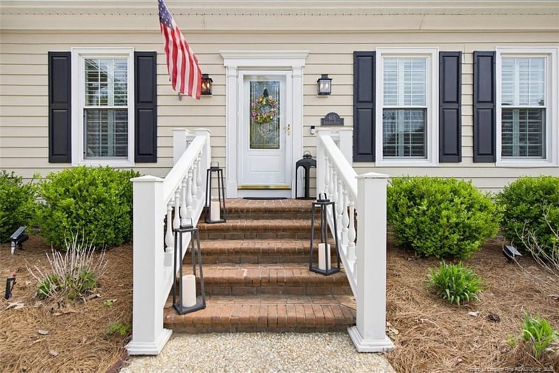 605 Longwood Pl, Fayetteville, NC 28314