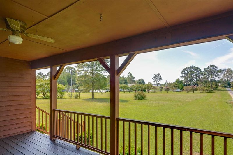 605 Mcgee Rd, Benson, NC 27504