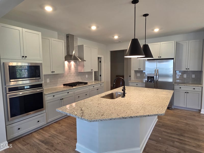 605 Metroliner Pl, Knightdale, NC 27545