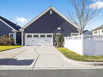 605 Midnight Moon Dr, Wendell, NC 27591