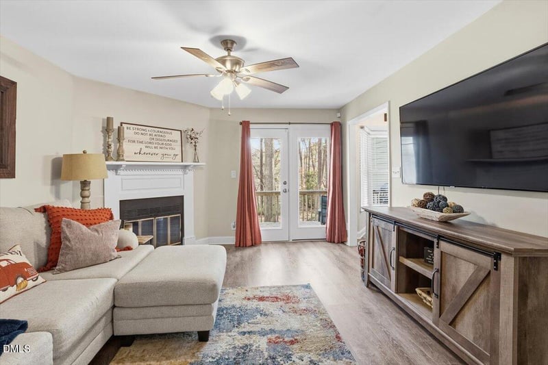 605 Oak Run Dr, Raleigh, NC 27606