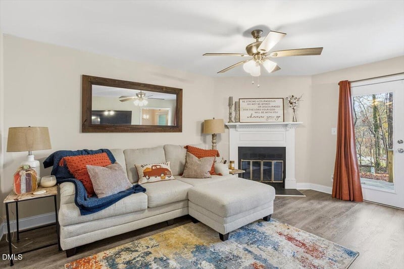 605 Oak Run Dr, Raleigh, NC 27606