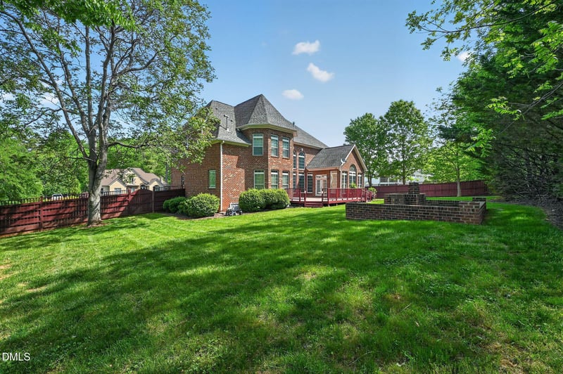 605 Red Fox Trl, Hillsborough, NC 27278