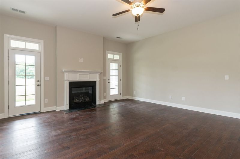 605 Seabring Ln, Raleigh, NC 27603