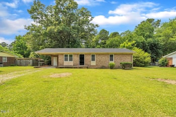 605 Sexton Ave, Zebulon, NC 27597