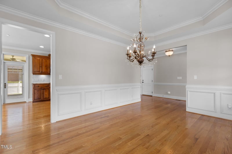 605 Sippihaw Oaks Dr, Fuquay Varina, NC 27526