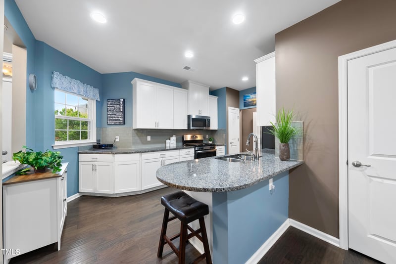 605 Smallwood Dr, Durham, NC 27703