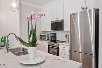 605 Smedes Pl #B, Raleigh, NC 27605