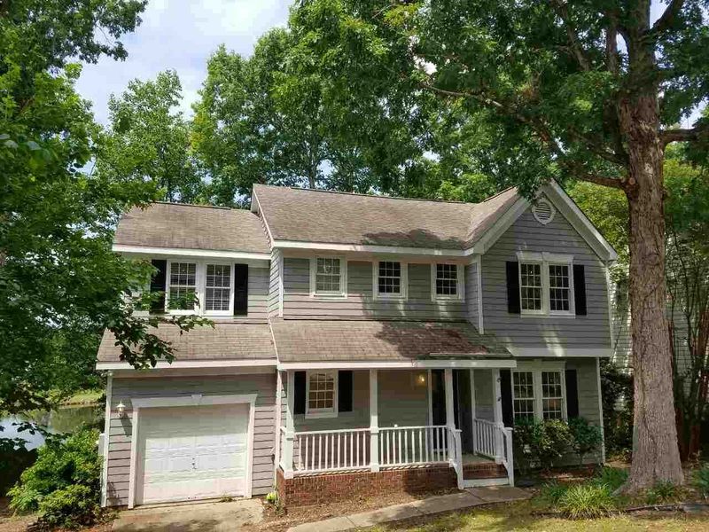 605 Thistlegate Trl, Raleigh, NC 27610