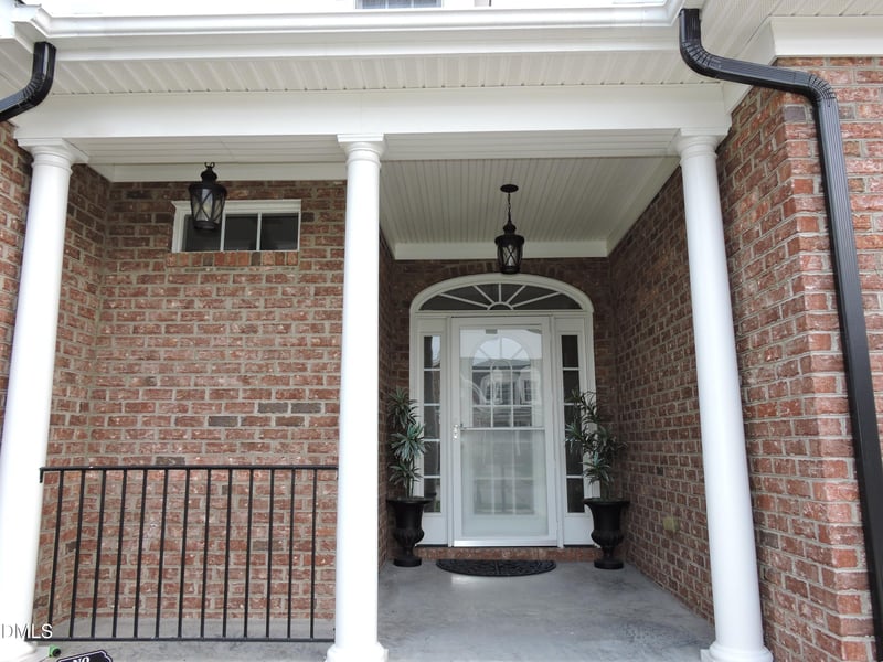 605 Walapai Dr, Fuquay Varina, NC 27526