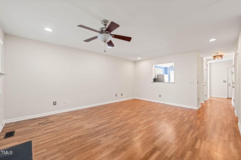 6051 Epping Forest Dr, Raleigh, NC 27613