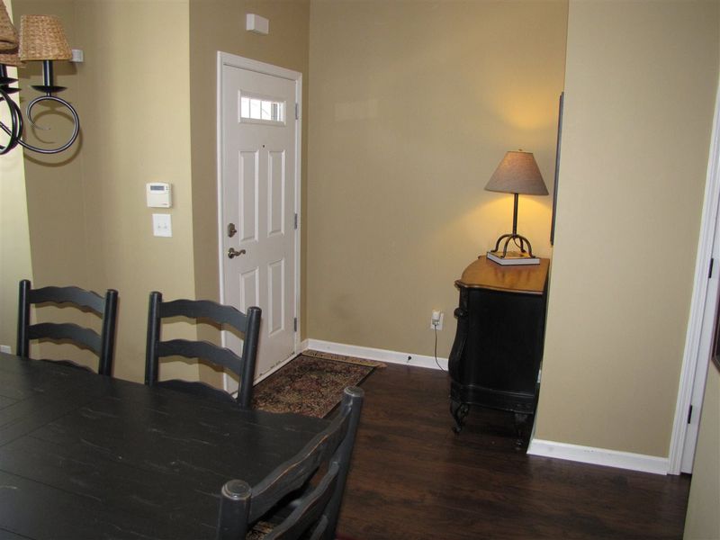 6051 Viking Dr, Raleigh, NC 27612