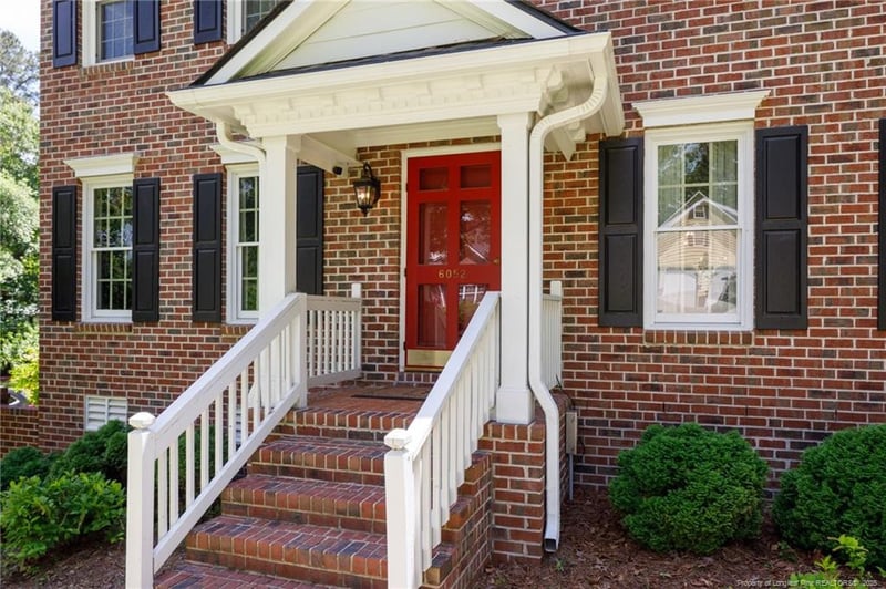 6052 Iverleigh Cir, Fayetteville, NC 28311