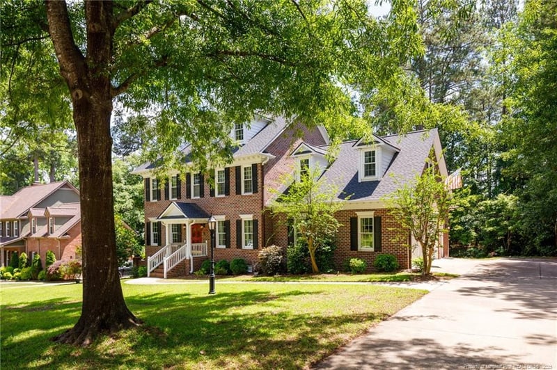 6052 Iverleigh Cir, Fayetteville, NC 28311