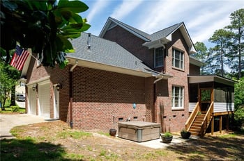 6052 Iverleigh Cir, Fayetteville, NC 28311