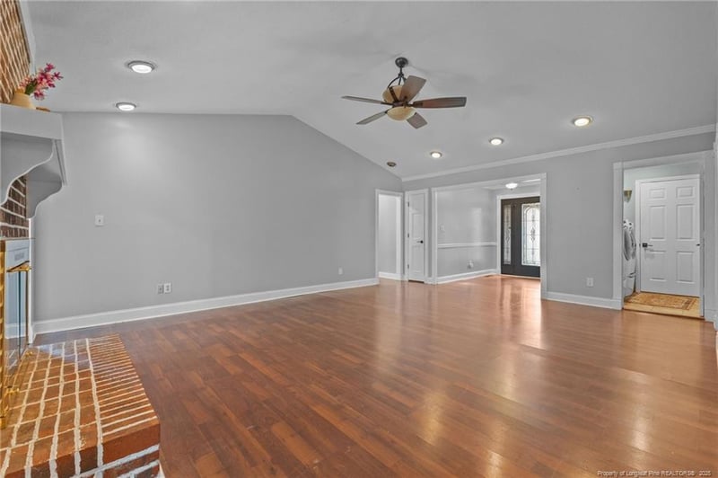 6053 Lakeway Dr, Fayetteville, NC 28306