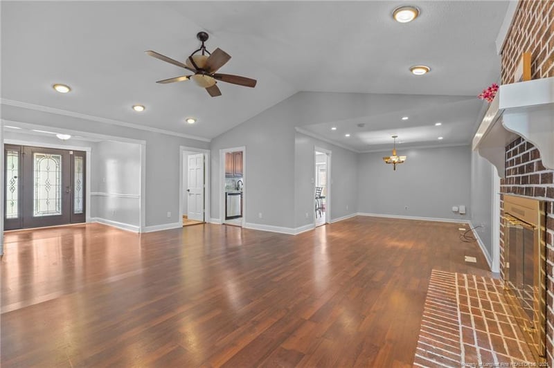 6053 Lakeway Dr, Fayetteville, NC 28306