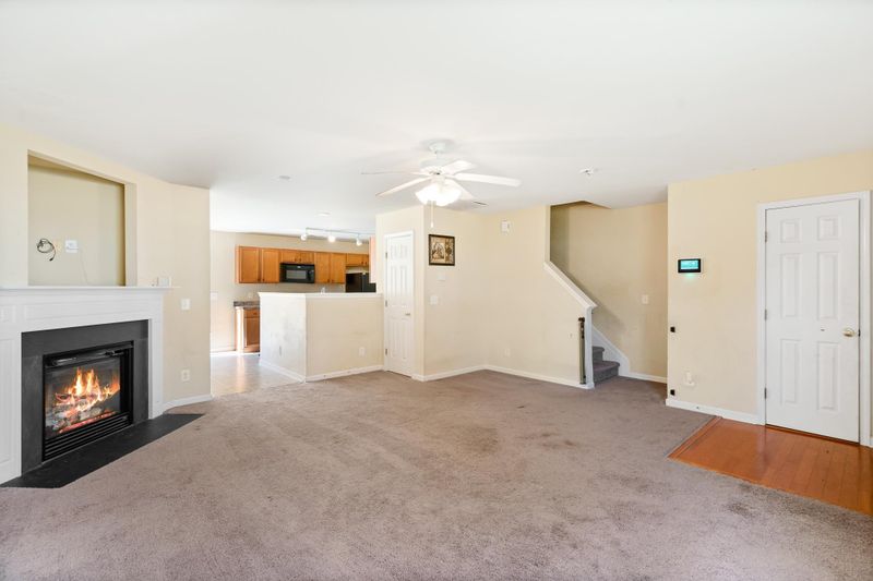606 Audrey Ln, Burlington, NC 27217
