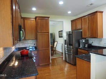 606 Bartlett Cir, Hillsborough, NC 27278