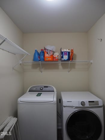 606 Bartlett Cir, Hillsborough, NC 27278