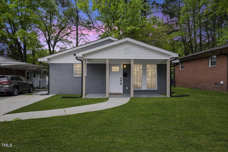 606 Cecil St, Durham, NC 27707