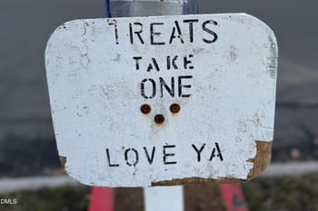 606 Churchill Dr, Chapel Hill, NC 27517