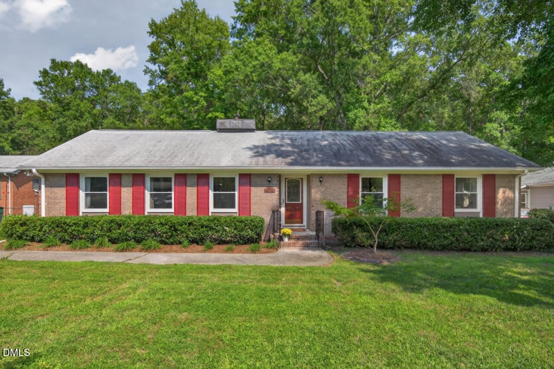 606 Crestview Dr, Durham, NC 27712