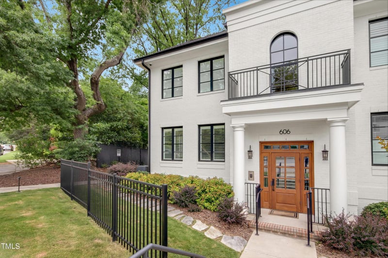 606 Daniels St #A, Raleigh, NC 27605