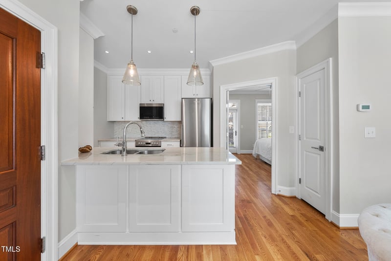 606 Daniels St #B, Raleigh, NC 27605