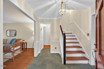 606 Emory Dr, Chapel Hill, NC 27517