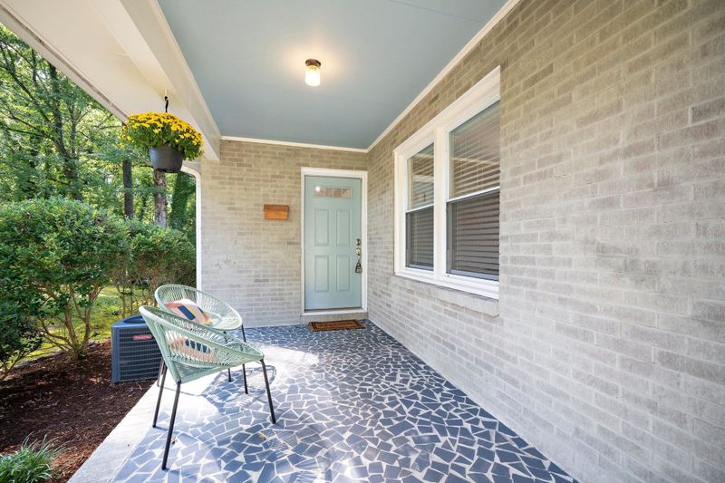 606 E Hammond St, Durham, NC 27704