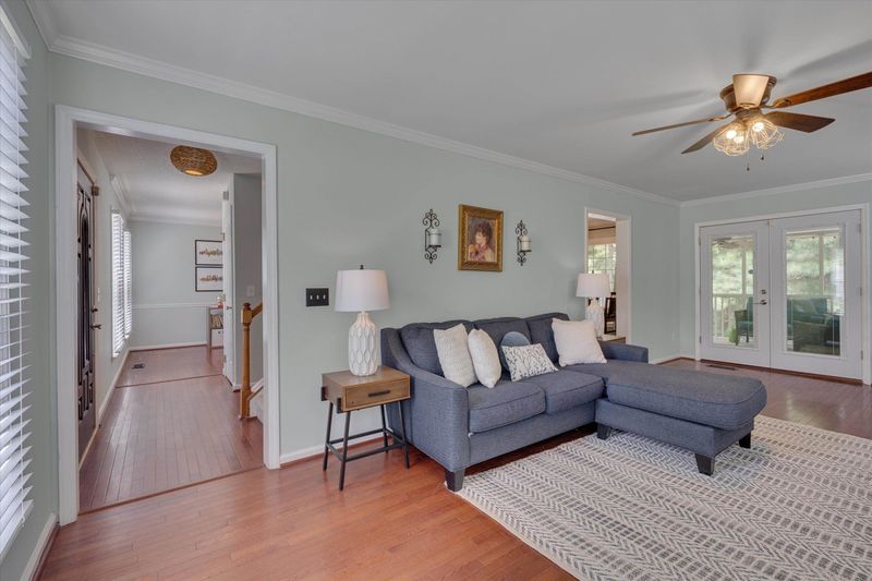 606 Leader Ln, Durham, NC 27703