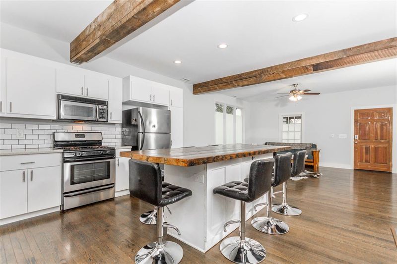 606 W Lenoir St, Raleigh, NC 27603