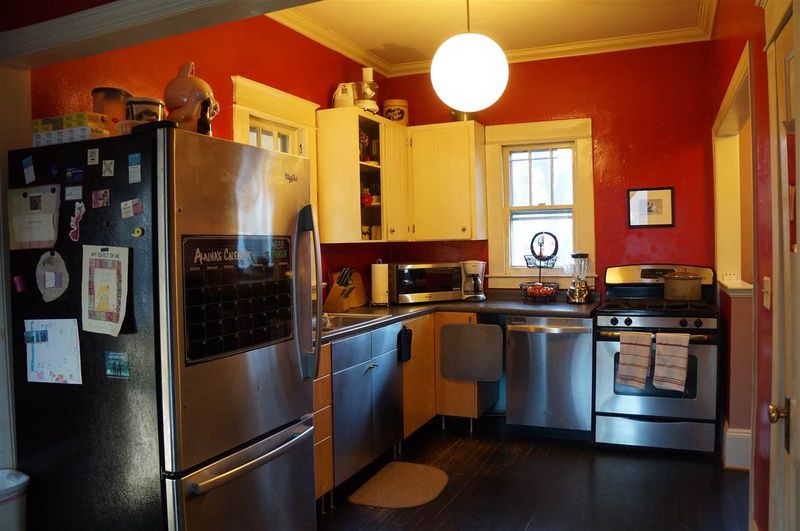 606 Sasser St, Raleigh, NC 27604