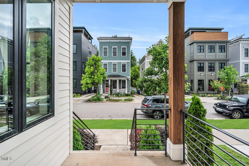 606 Velma Hopkins Ln, Raleigh, NC 27603