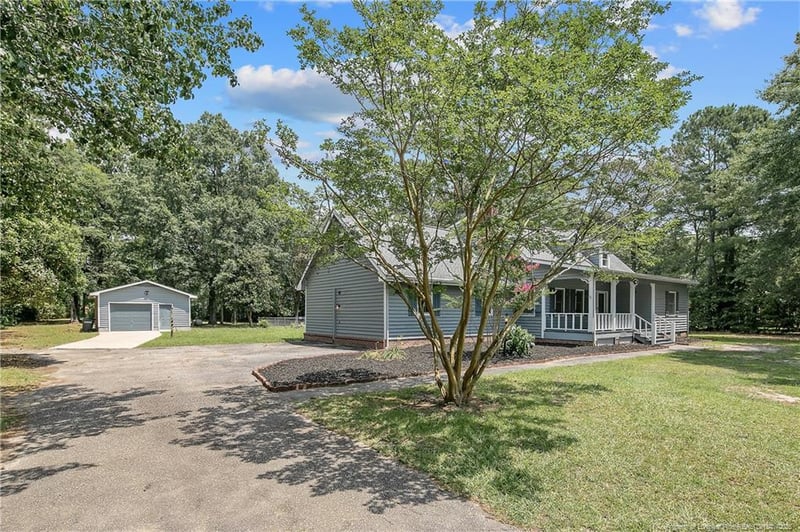 6062 Midus St, Hope Mills, NC 28348