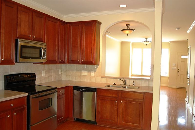 6063 Viking Dr, Raleigh, NC 27612