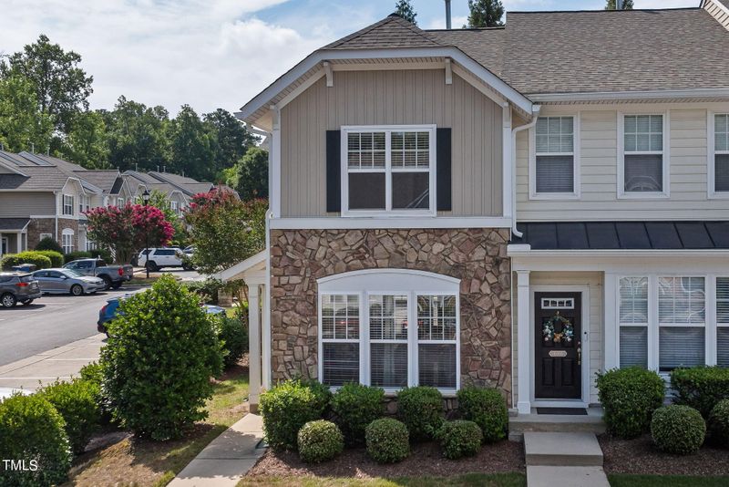 6066 Viking Dr, Raleigh, NC 27612