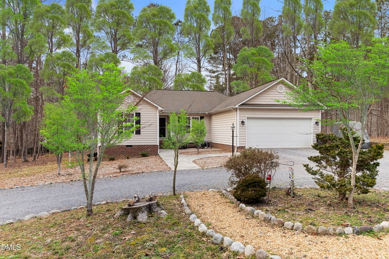 6068 Jones Cir, Sanford, NC 27332