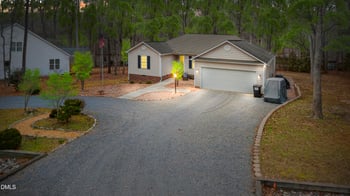 6068 Jones Cir, Sanford, NC 27332