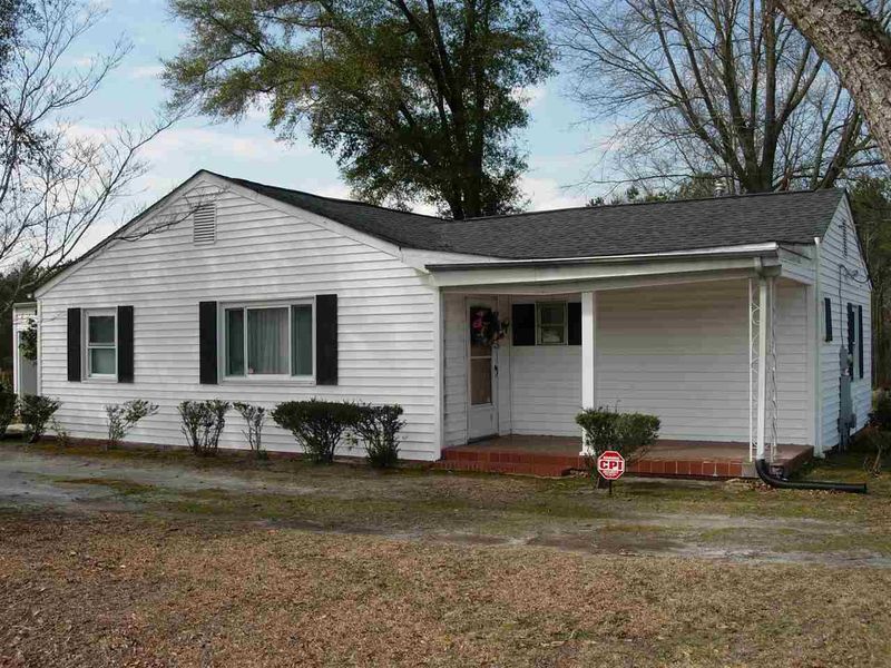 6069 N Nc 210 N, Angier, NC 27501